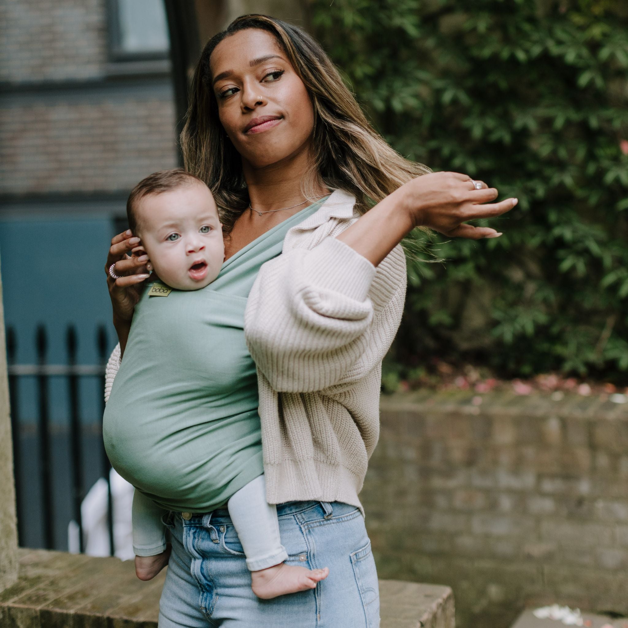Buy Boba Wraps Online Australia | Free Shipping on Baby Carriers