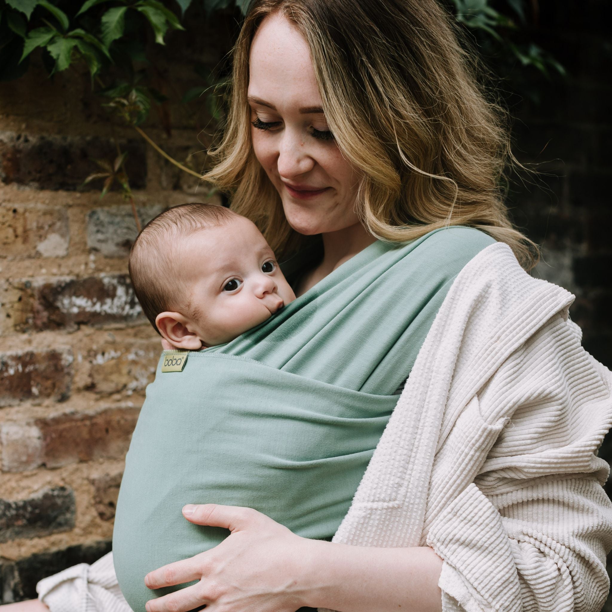 Baby Body Wrap Buying Guide: How to Choose the Right Wrap Carrier for Your Needs