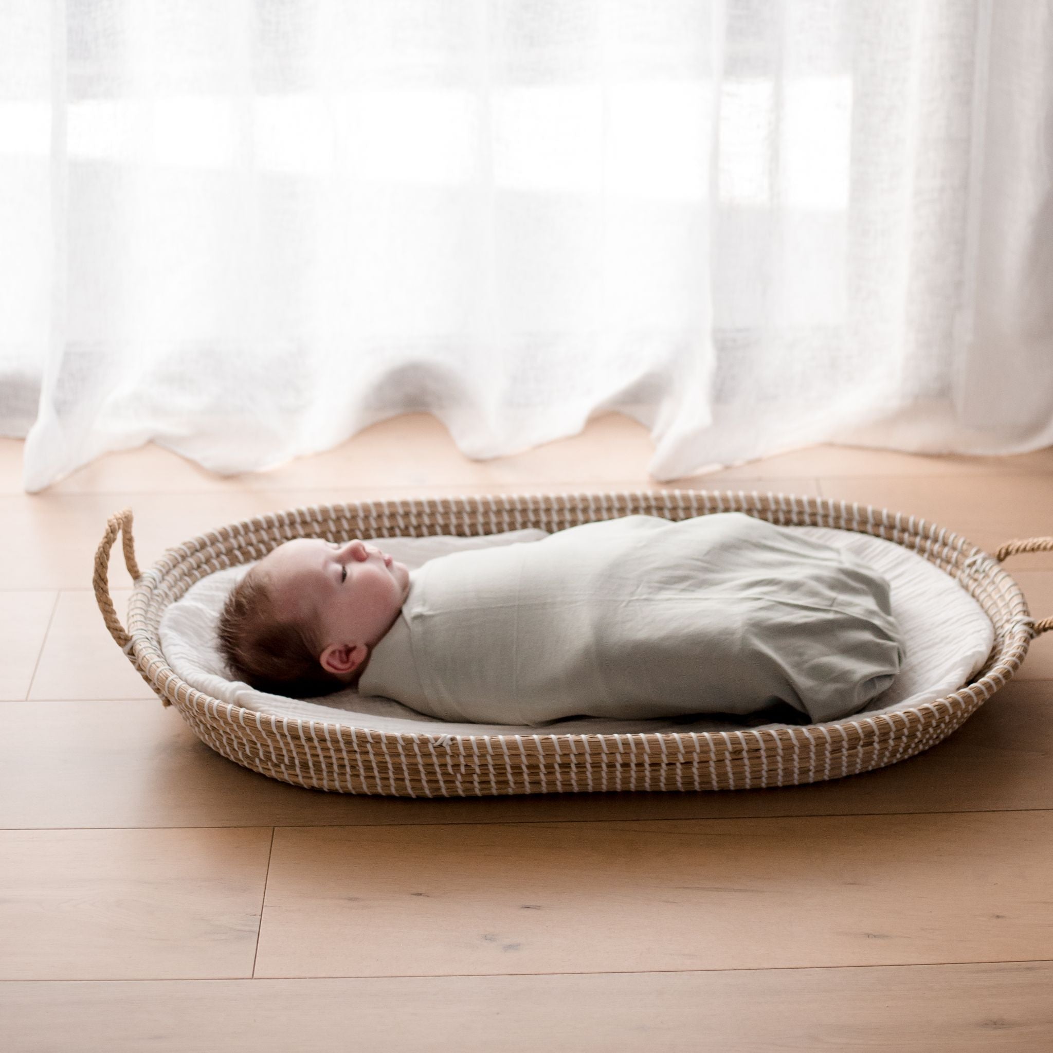 Buy Bamboo Swaddle Online Australia | Zoe Sage Stretchy Wraps with Free Shipping