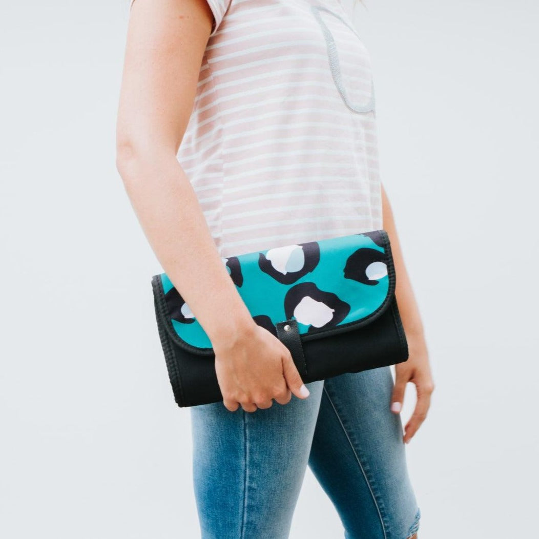 Buy Nappy Clutch Online Australia: Portable Changing Mats with Free Shipping