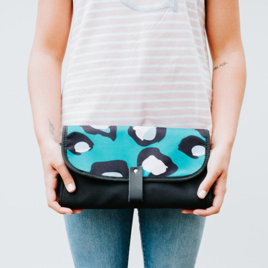 Best Changing Mats for NZ Parents: A Buyer's Guide to Portable Nappy Change Clutches