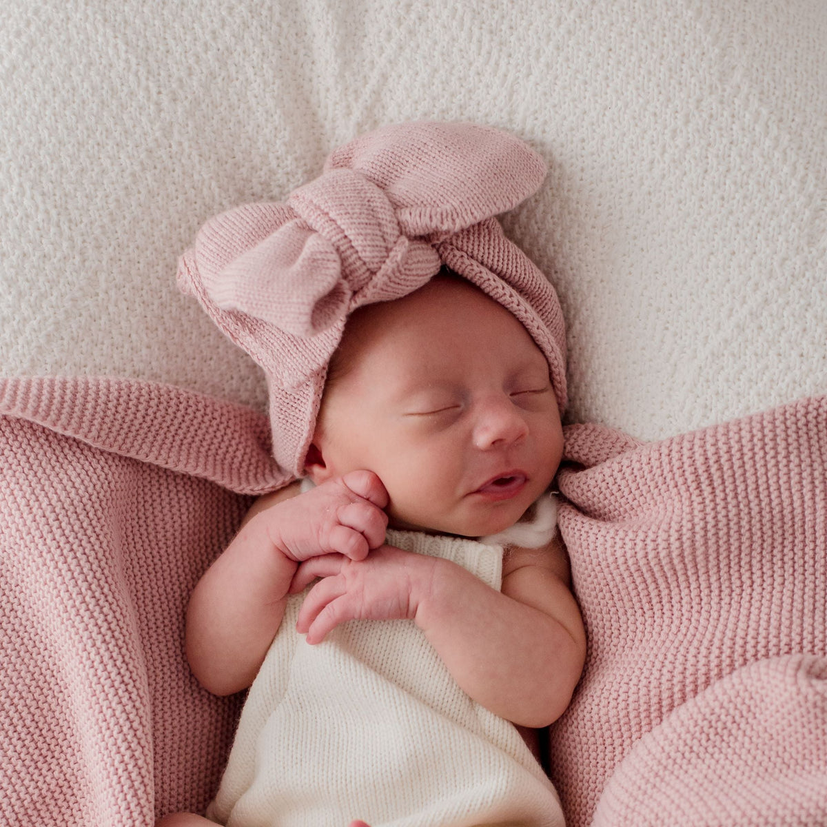 Buy Baby Blanket & Topknot Sets Online Australia | Zoe Sage Free Shipping