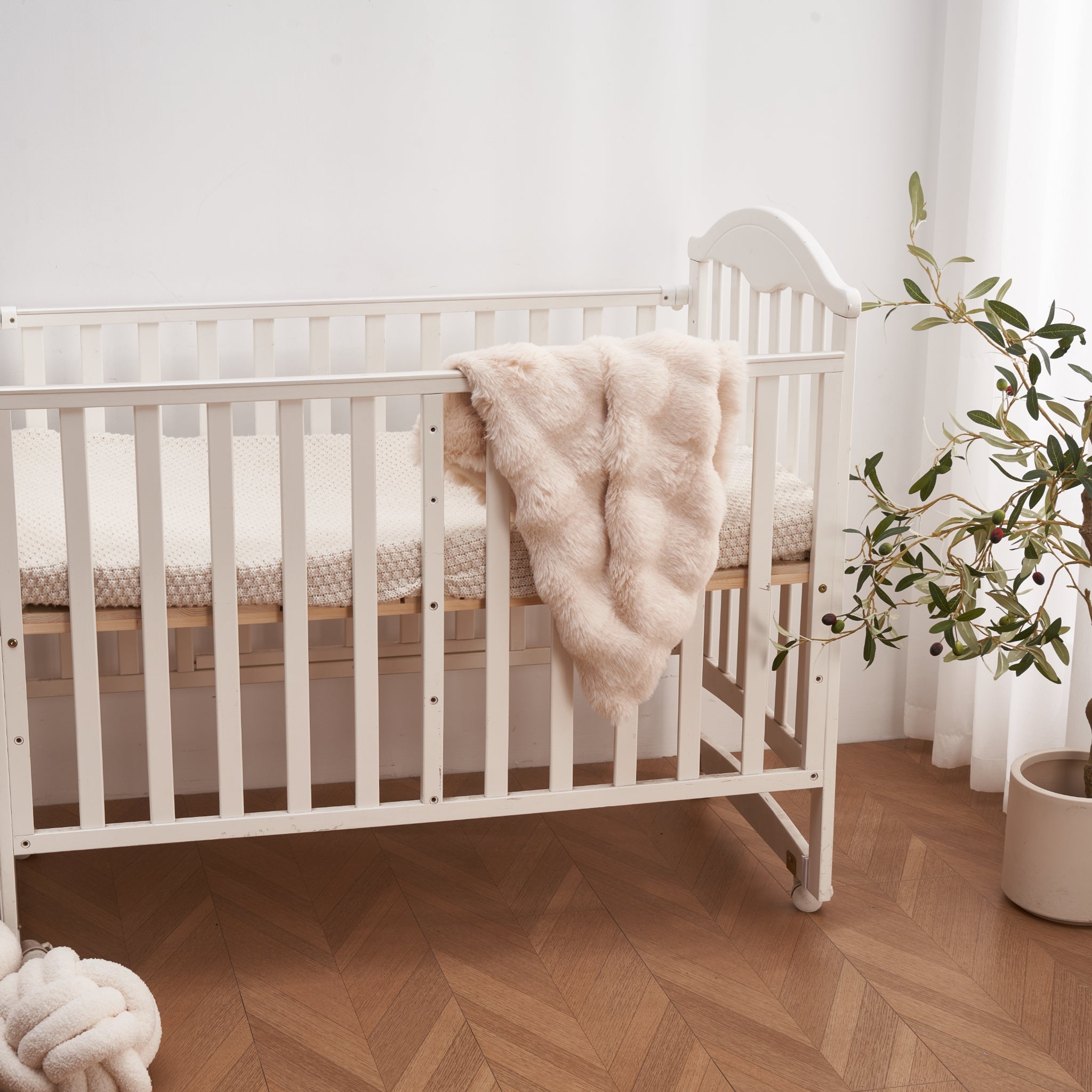Cloud Bubble Baby Blanket Colour Guide: Which Zoe Sage Shade is Perfect for Your Nursery?