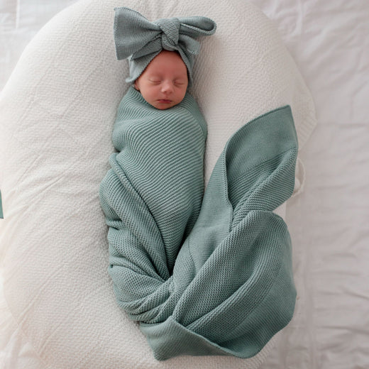 Blanket & Topknot Set