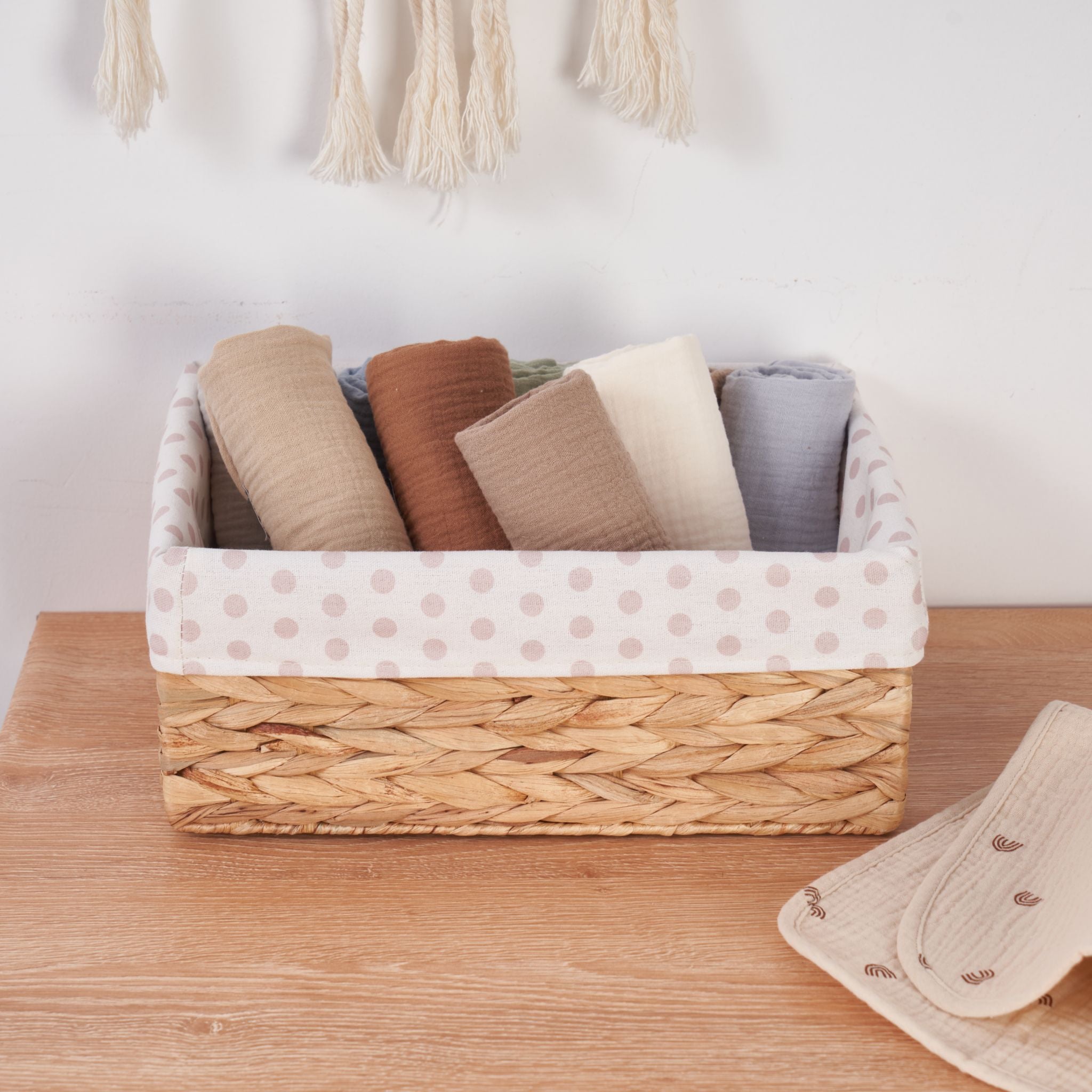 Organic muslin burp cloths in dusty dunes color five pack detail shot