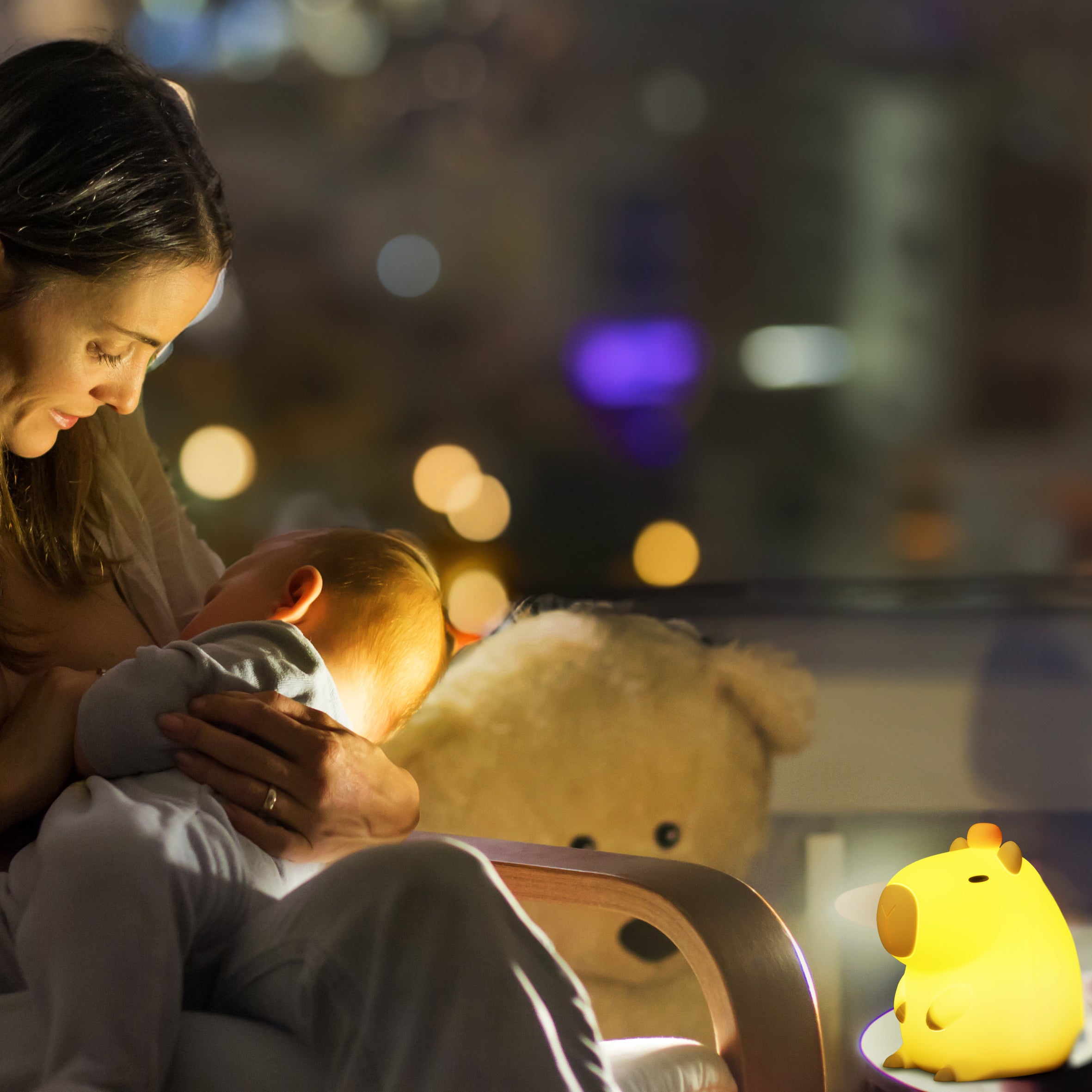 Capybara shaped LED night light with touch control and USB charging cable