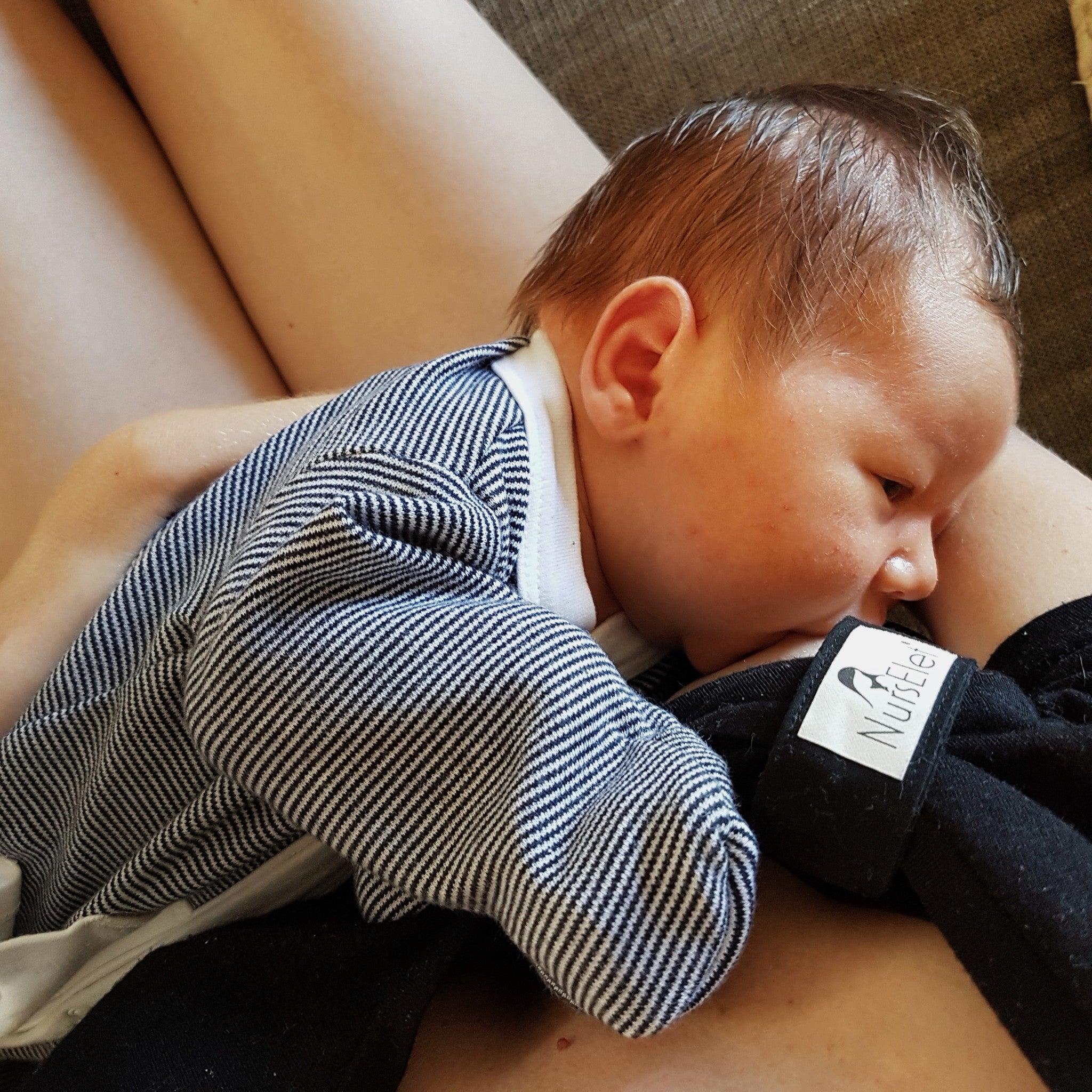 Breastfeeding Bracelet Nurselet - Sweet Dreams lifestyle