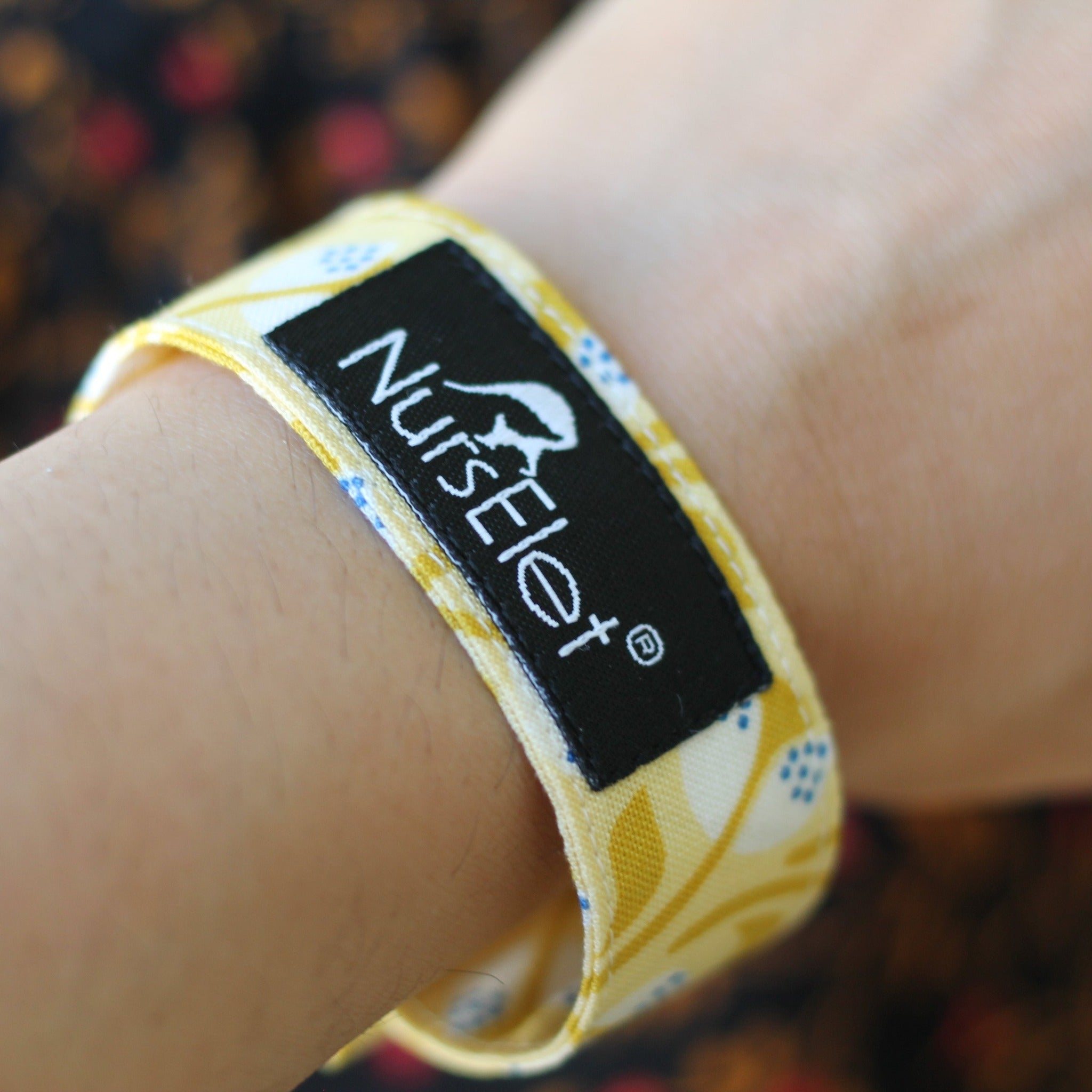 Breastfeeding Bracelet Nurselet - The Joy of Motherhood
