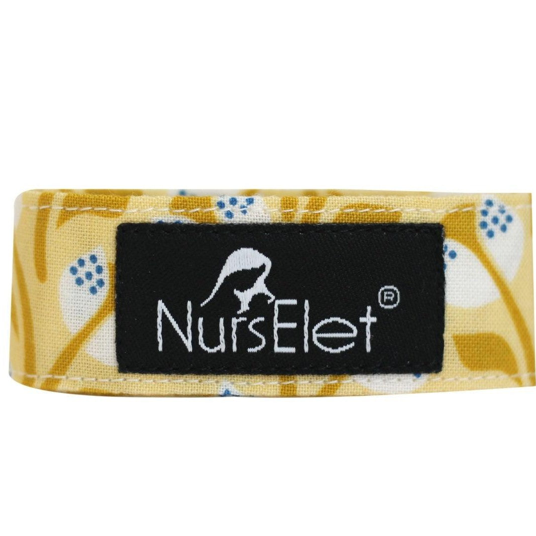 Wooden breastfeeding reminder bracelet beads for nursing mothers by Zoe Sage